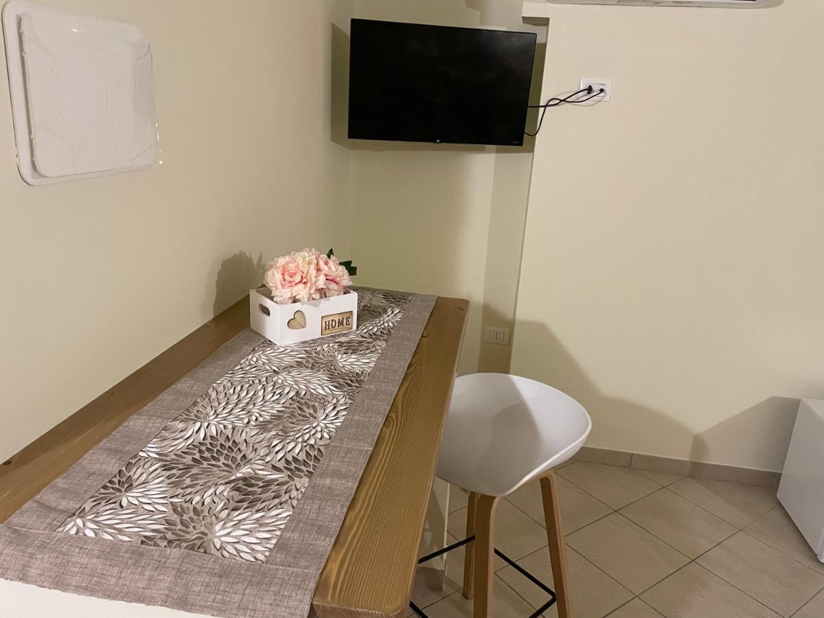La Stanza Del Principe Acomodação com café da manhã Fondi Exterior foto